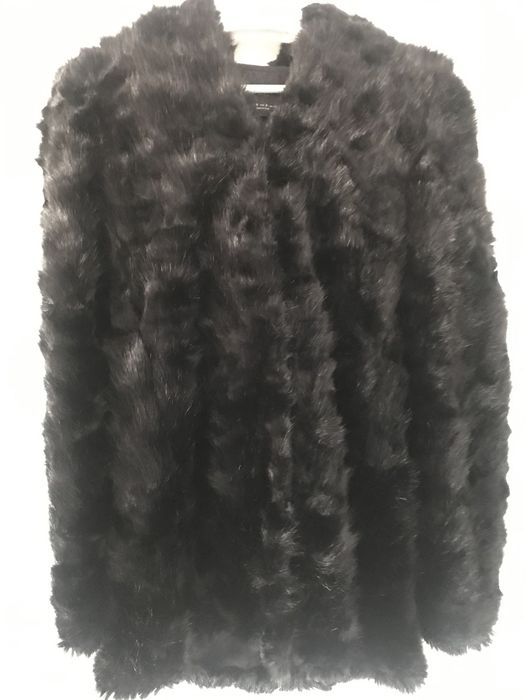 Haina blana dama Zara