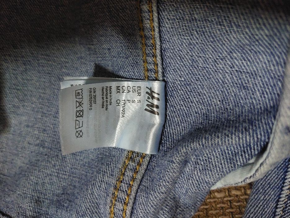 Geaca de blugi barbati H&M Marvel marimea S unisex