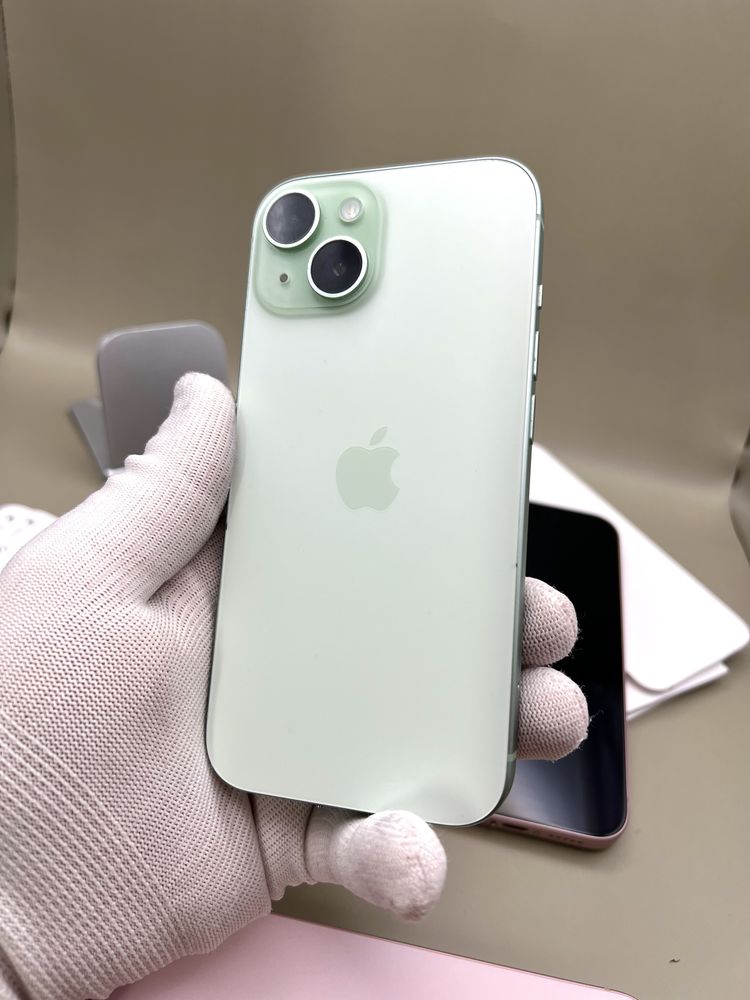 3бр. iPhone 15, iCloud, КАТО НОВИ, 100% батерия, НА ЧАСТИ!