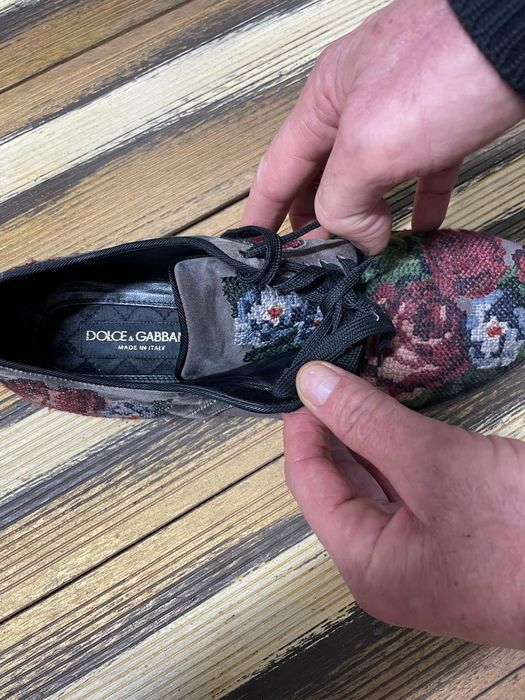 Pantofi piele brodata