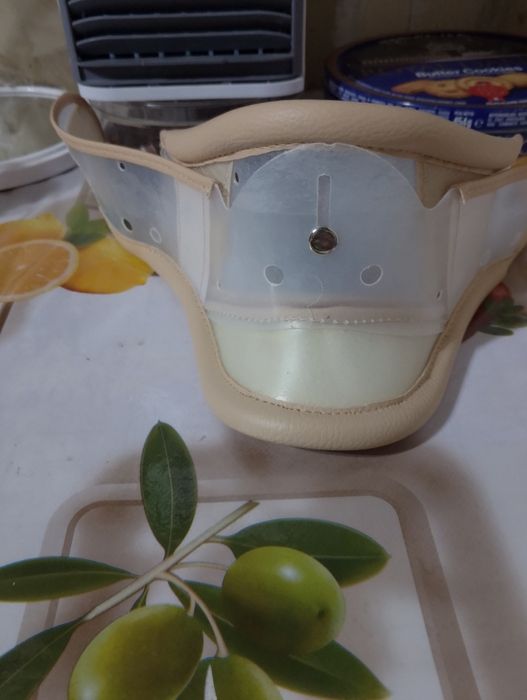 Продам ортопедический,шейный бандаж Support Line