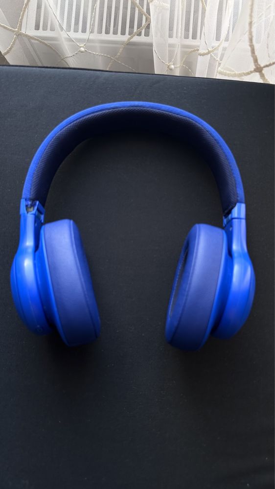 jbl e55bt наушники