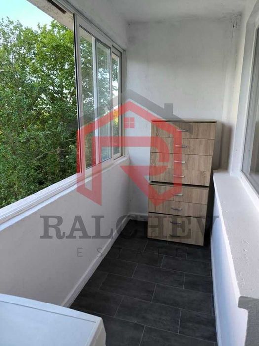 Дава се под наем Тристаен апартамент в Варна, Чайка - 77 кв.м за 561 € - Снимка #6