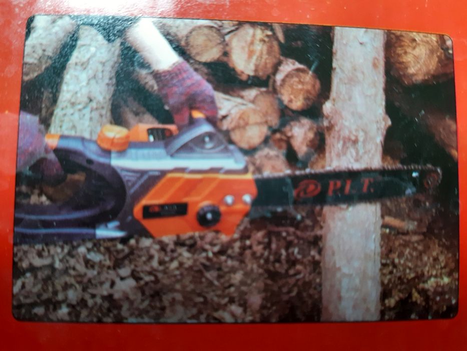 Текучии ремонт пилим дерево востанавить забор и крыш