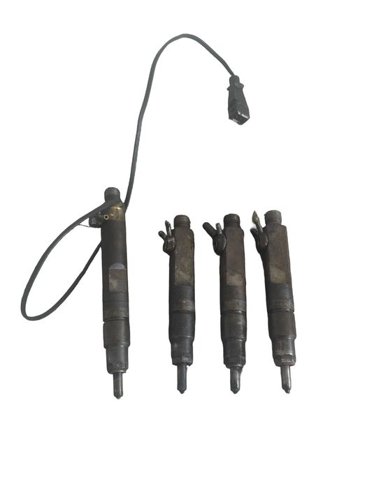 Set injectoare combustibil VOLKSWAGEN LT 28-35 II Bus 2DB, 2DE, 2DK 19