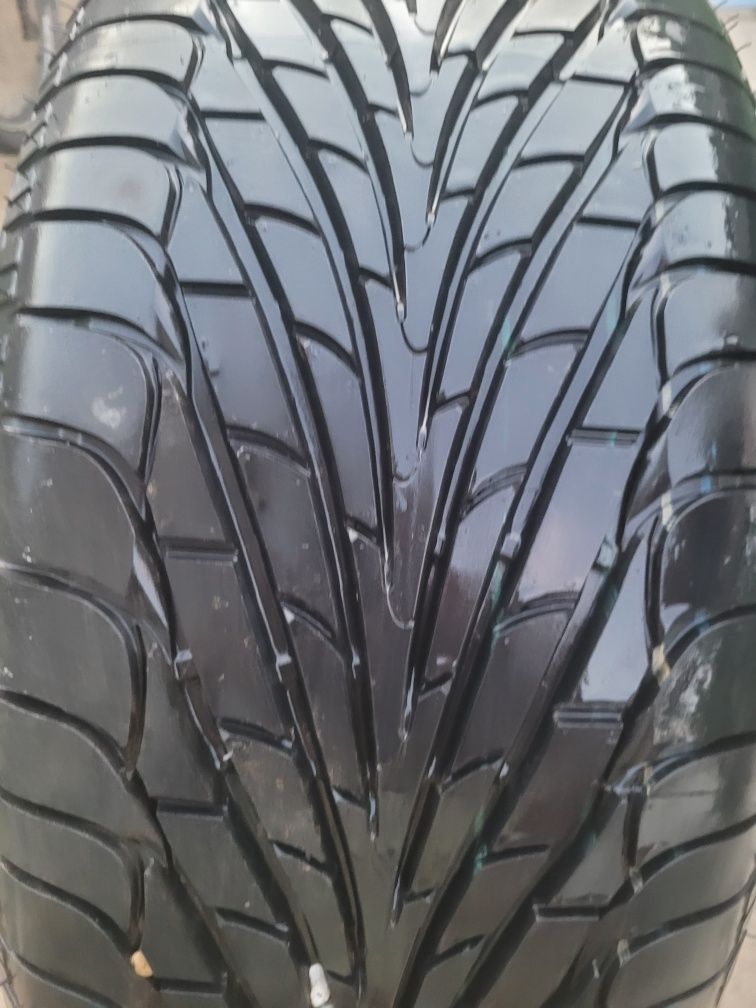 Good year 255/55 R19 M+s