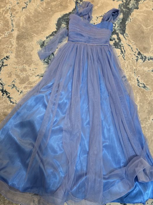 Rochie lunga pentru fete