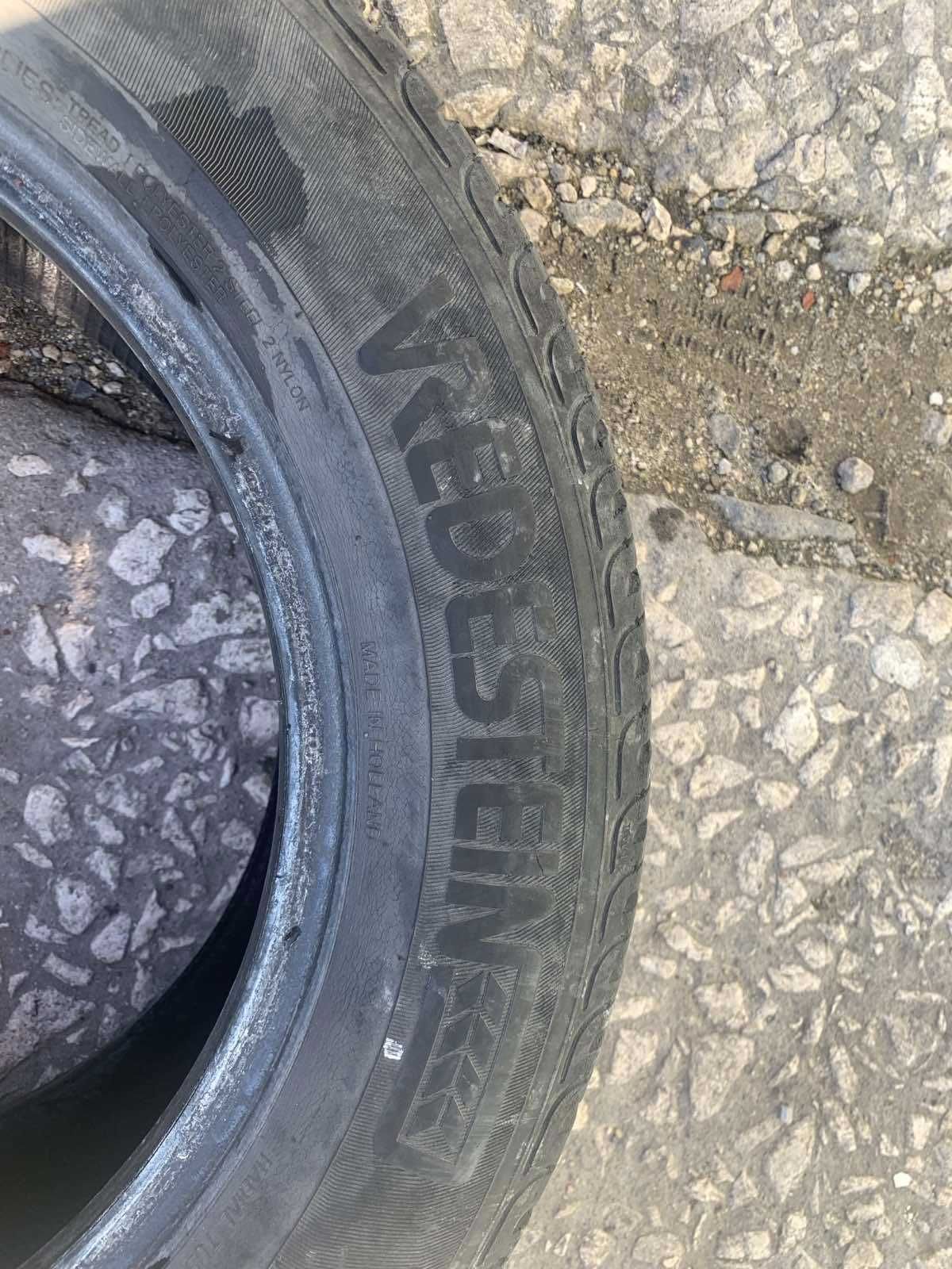 4 броя Летни гуми Vredestein 205/60 R15 Dot DV61 ном 76