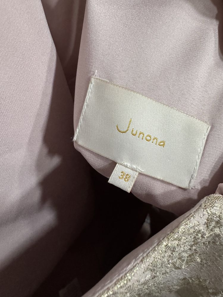 Официална рокля на Junona