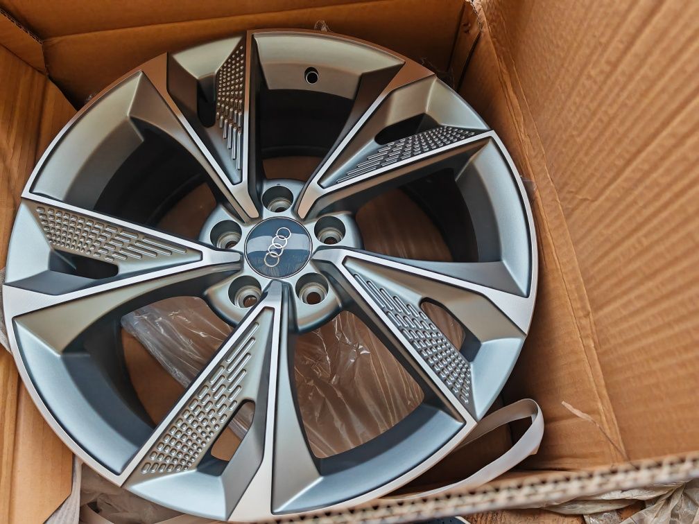 Vand jante de aliaj pentru Audi pe 18 model w345