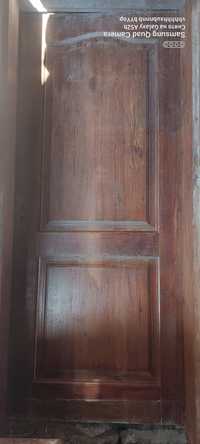 Дверь деревянная с коробкой
