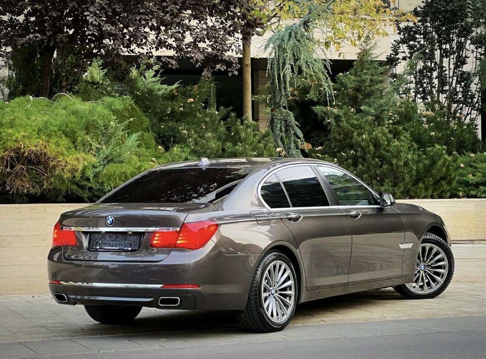 B M W 740d Xdrive (4x4) 313 CP