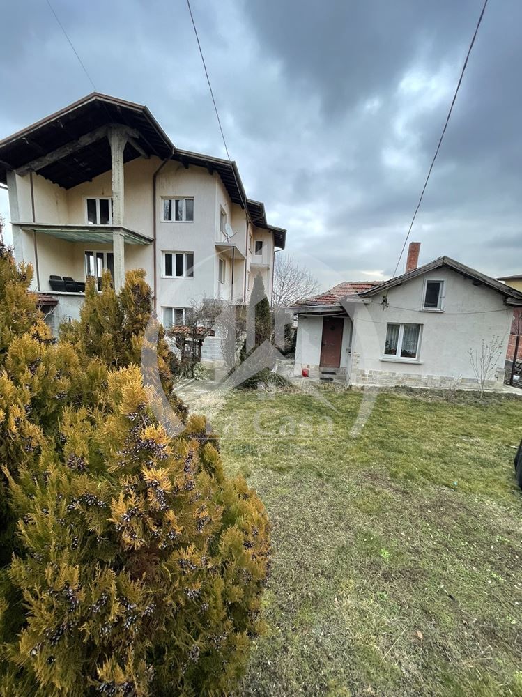 Продава се Къща в с. Лозен, Област София-град - 482 кв.м за 1038 €/кв.м - Снимка #3
