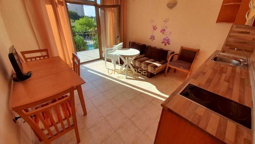 Продава се Двустаен апартамент в Свети Влас - 65 кв.м за 746 €/кв.м - Снимка #1