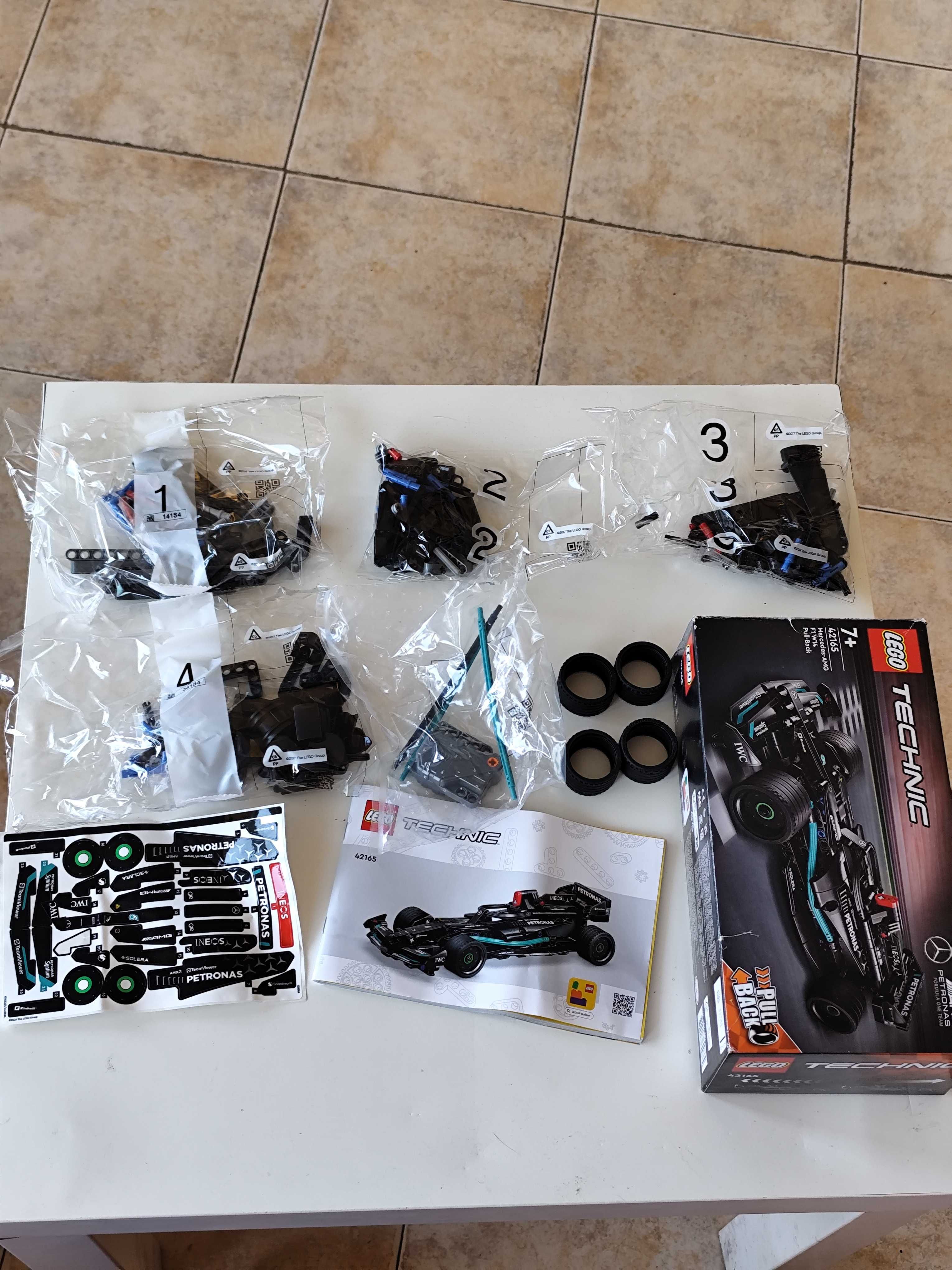 LEGO Technic Mercedes-AMG F1 W14 E Performance Pull-Back 42165
