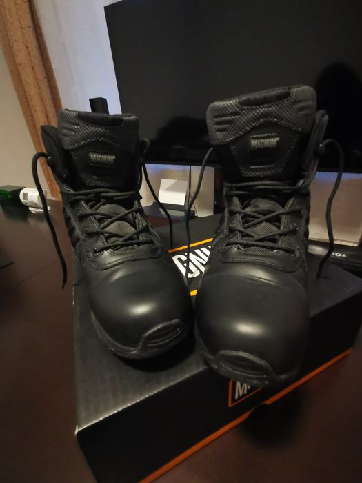 Bocanci tactici MAGNUM