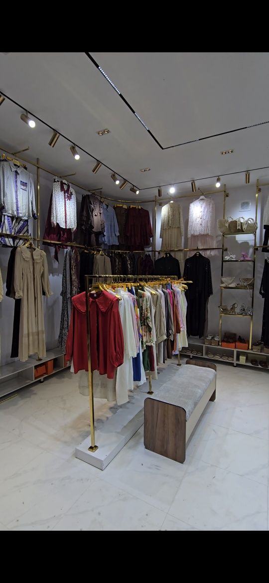 Boutique & cosmetics