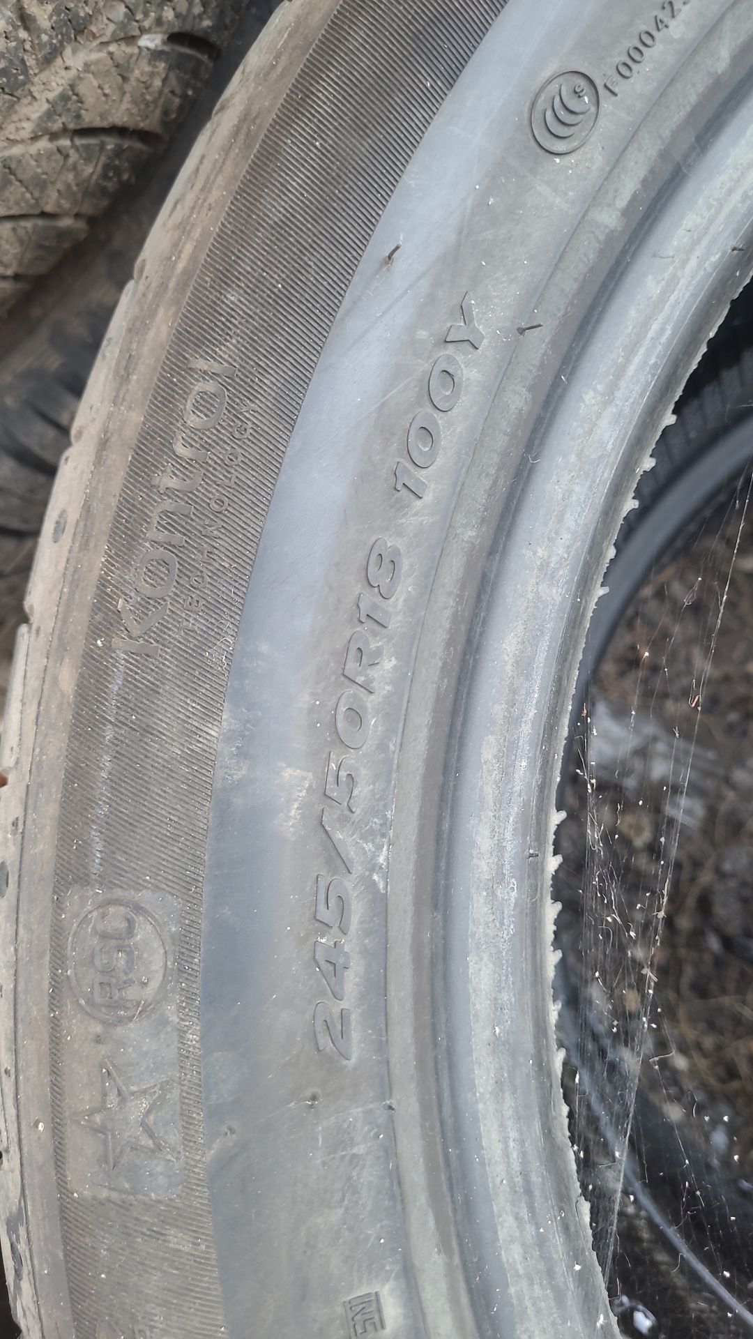 Anvelope vara 245/50r18 dot 2021