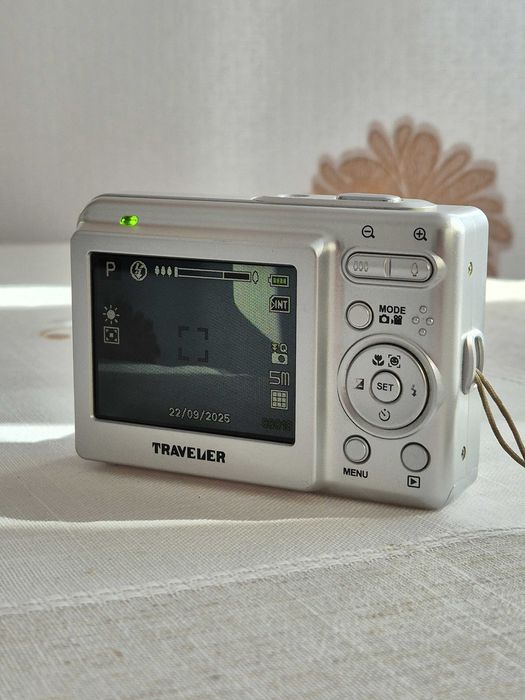 Aparat foto Traveler FX 5