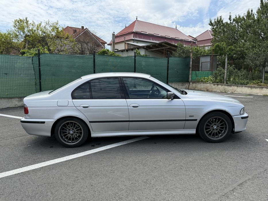 BMW E39 525d Facelift Manual