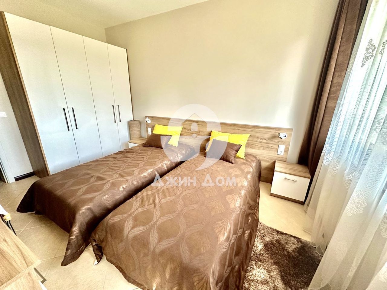 Продава се Двустаен апартамент в с. Лозенец, Област Бургас - 75 кв.м за 1318 €/кв.м - Снимка #4