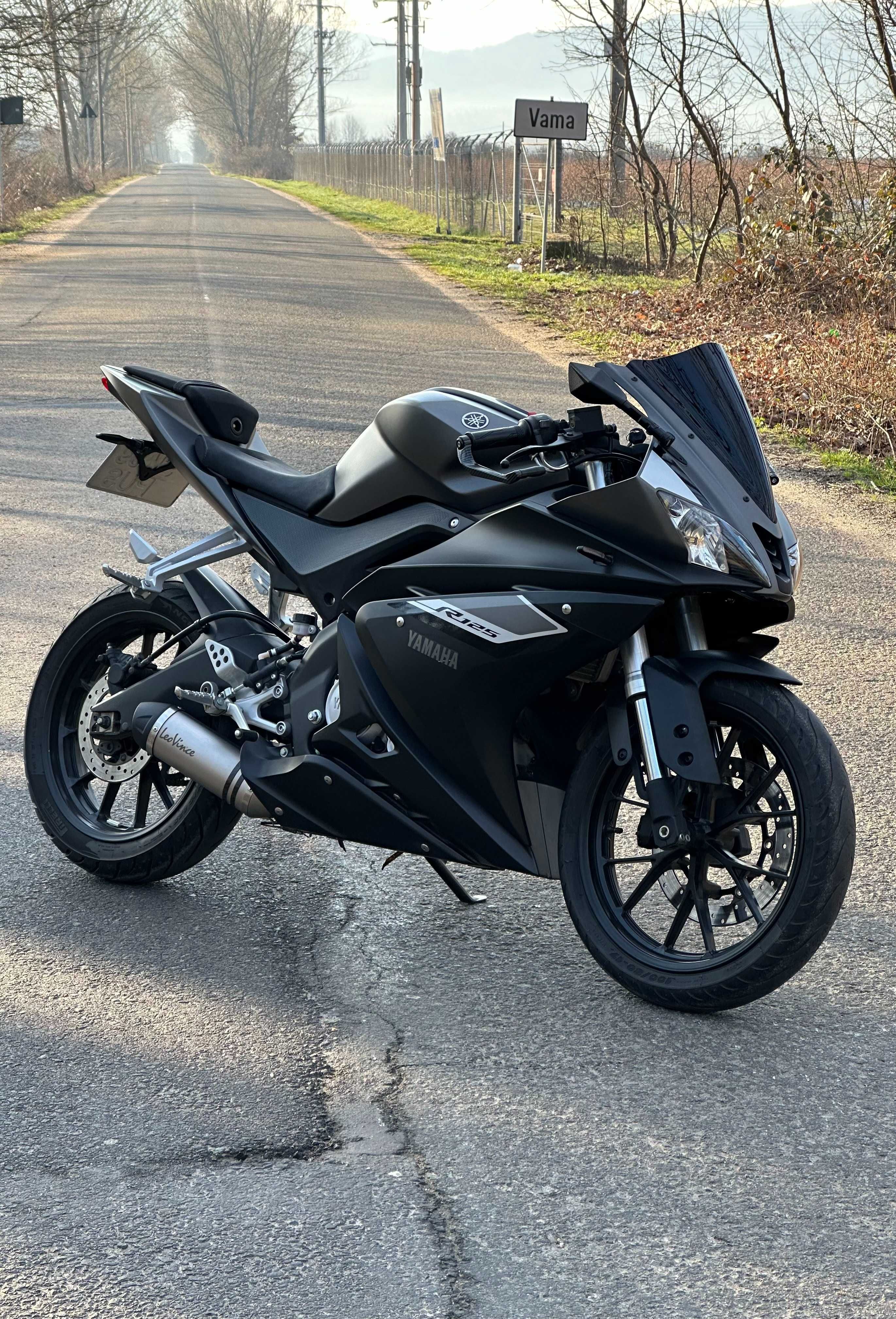 Yamaha yzf  R125