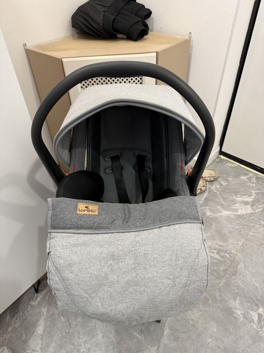 Продам автокресло