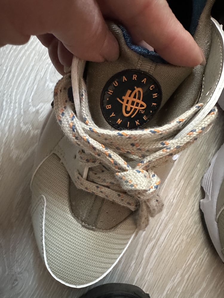 Нови Nike Huarache 36.5 с етикет