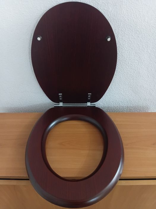 Продам крышка для унитаза