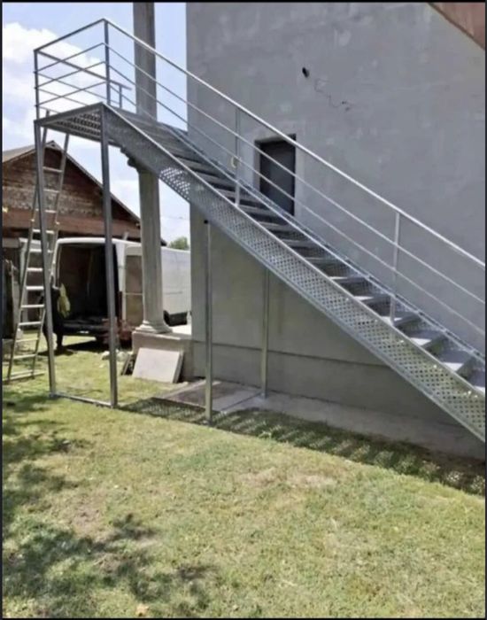 Scara metalica galvanizata