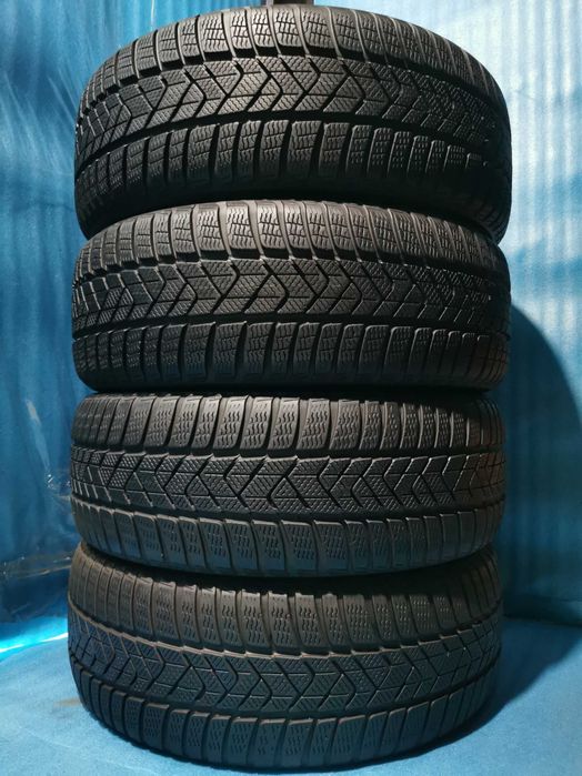 225 55 17 pirelli m+s 4 buc