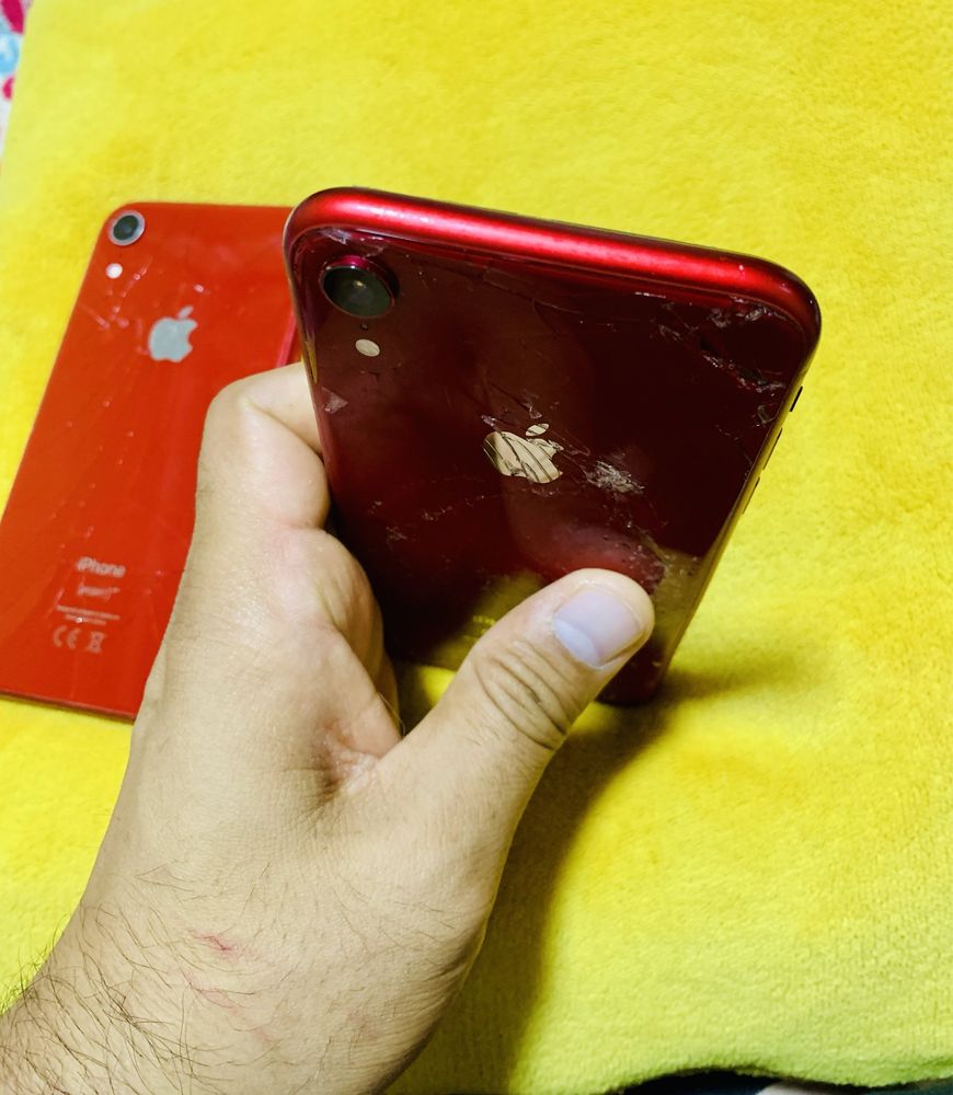 iphone xr pentru piese