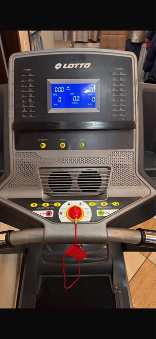 Banda de alergat Lotto - 13 trepte viteza, 9 trepte inclinare
