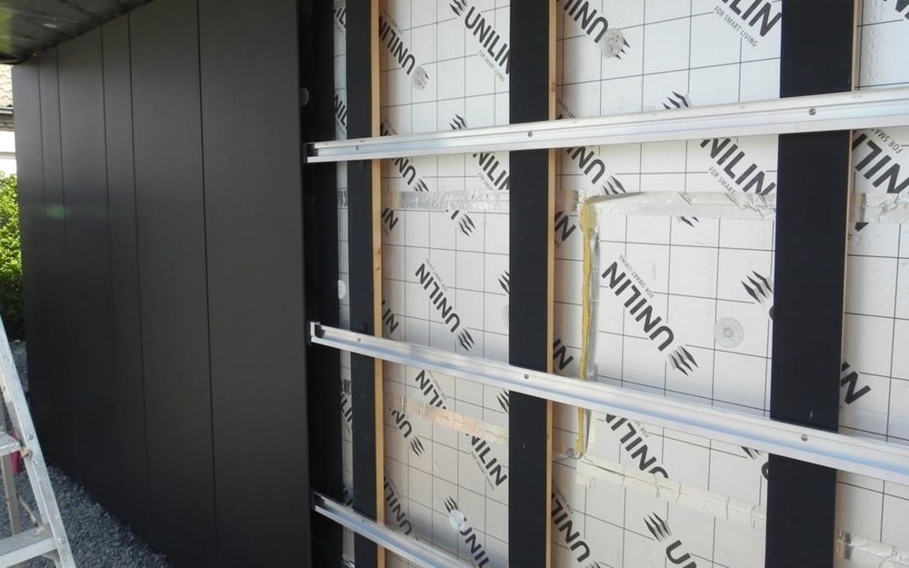 Монтаж фасадной подсистемы, покраска и монтаж фиброцментной панели