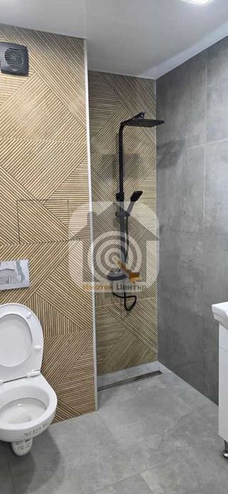 Продава се Тристаен апартамент в София, Малинова долина - 105 кв.м за 2358 €/кв.м - Снимка #11