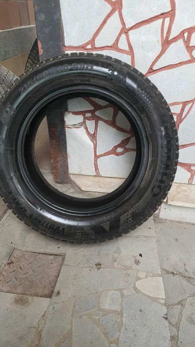 Зимни гуми 215 60 16 Кумхо