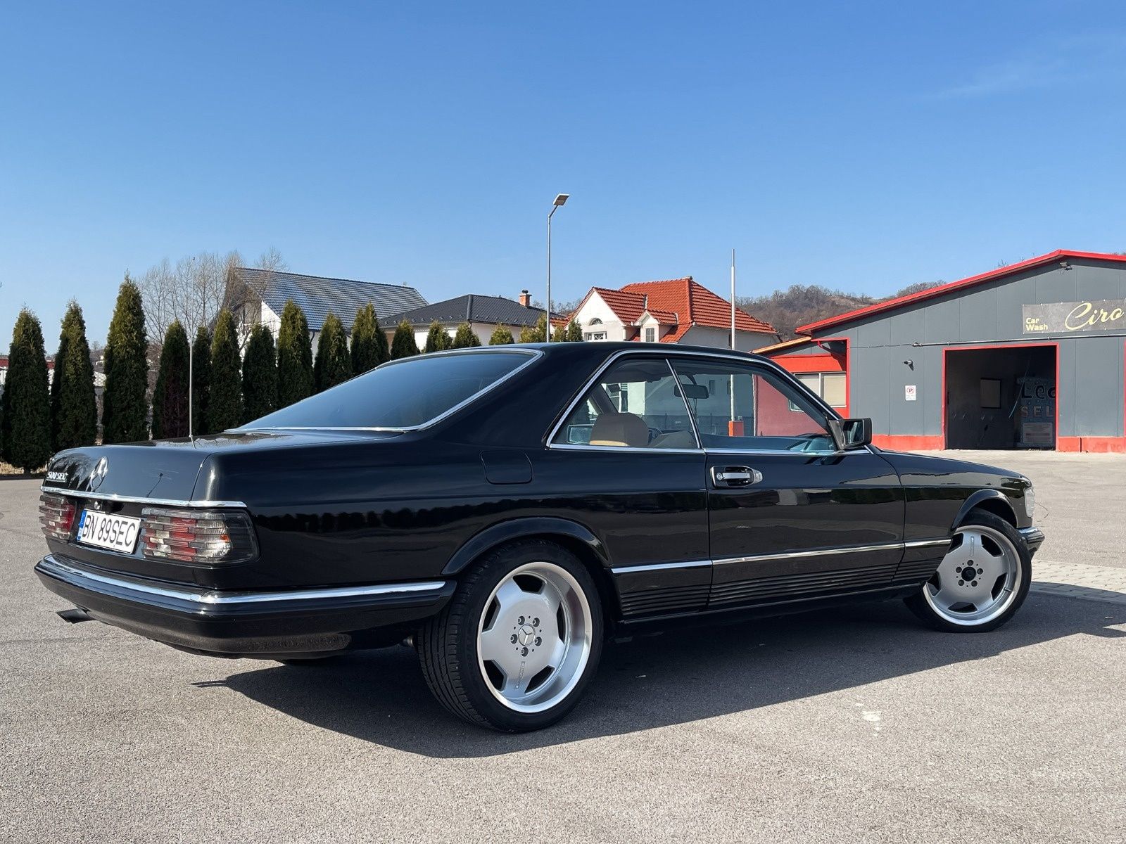 Mercedes w 126 500 sec.