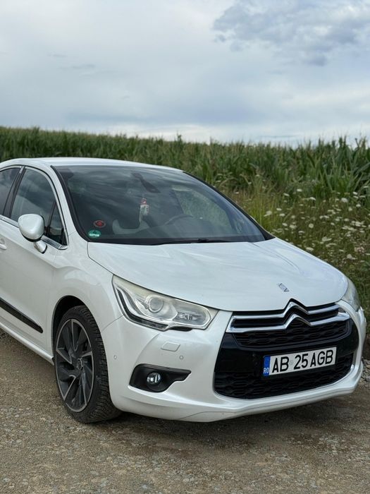 Citroen ds4 1.6 benzină 200cp, 2011, se vindeee