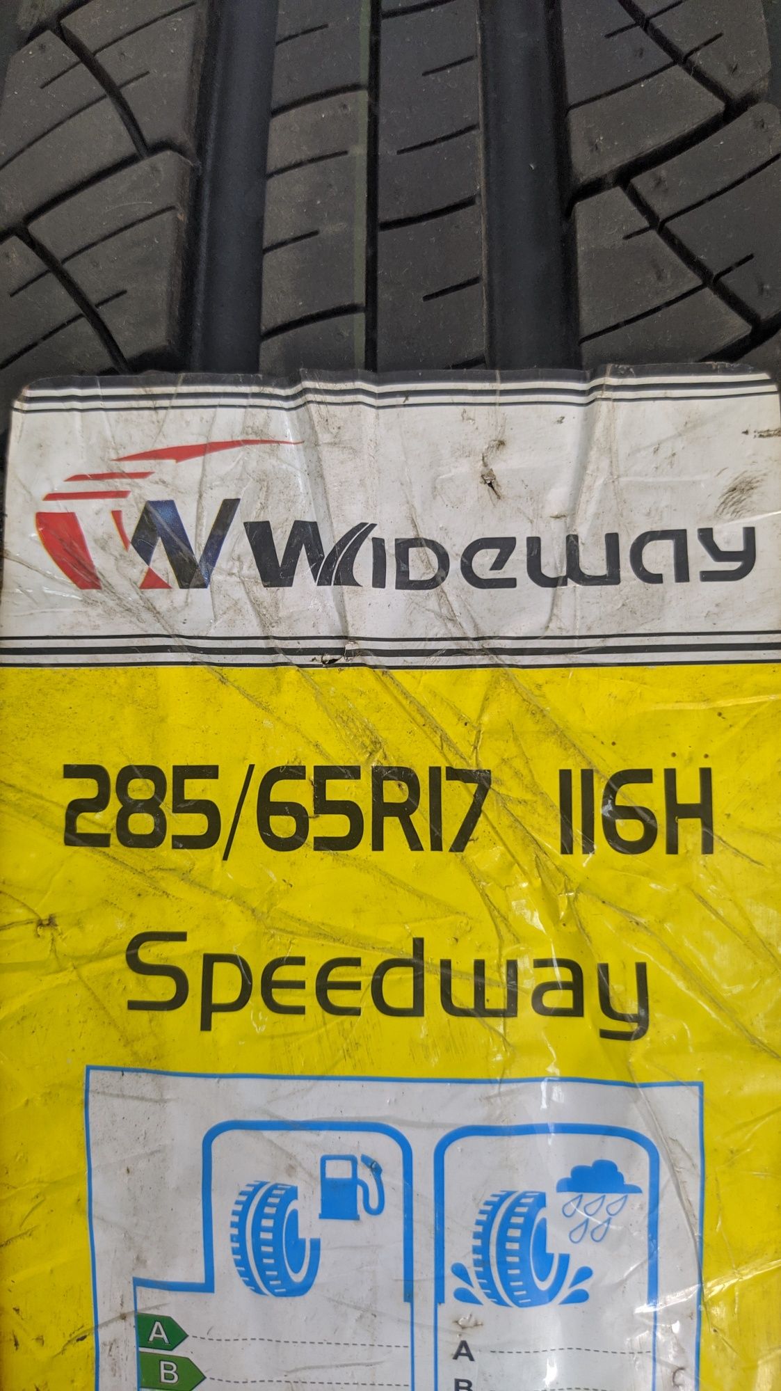 285/65R17 Wideway Speedway