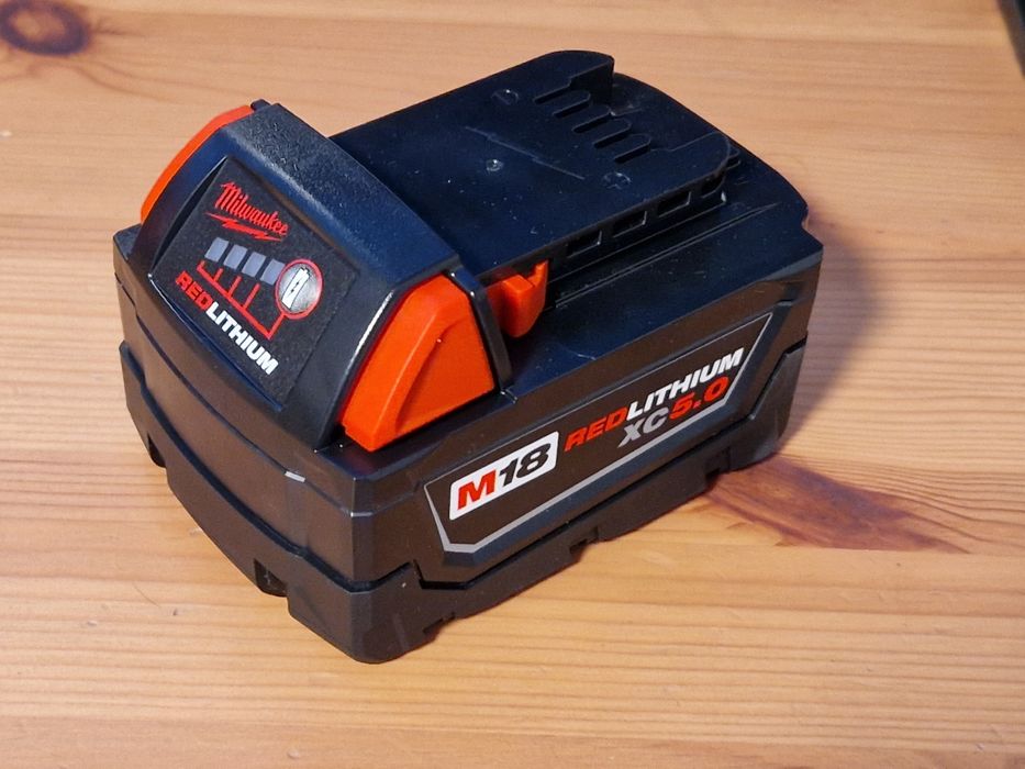 Baterie acumulator milwaukee M18 XC 5ah