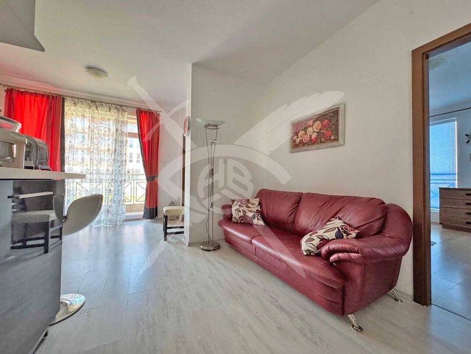 Продава се Тристаен апартамент в к.к. Слънчев бряг - 70 кв.м за 986 €/кв.м - Снимка #3