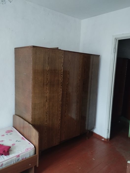 Отдам даром шифонеры