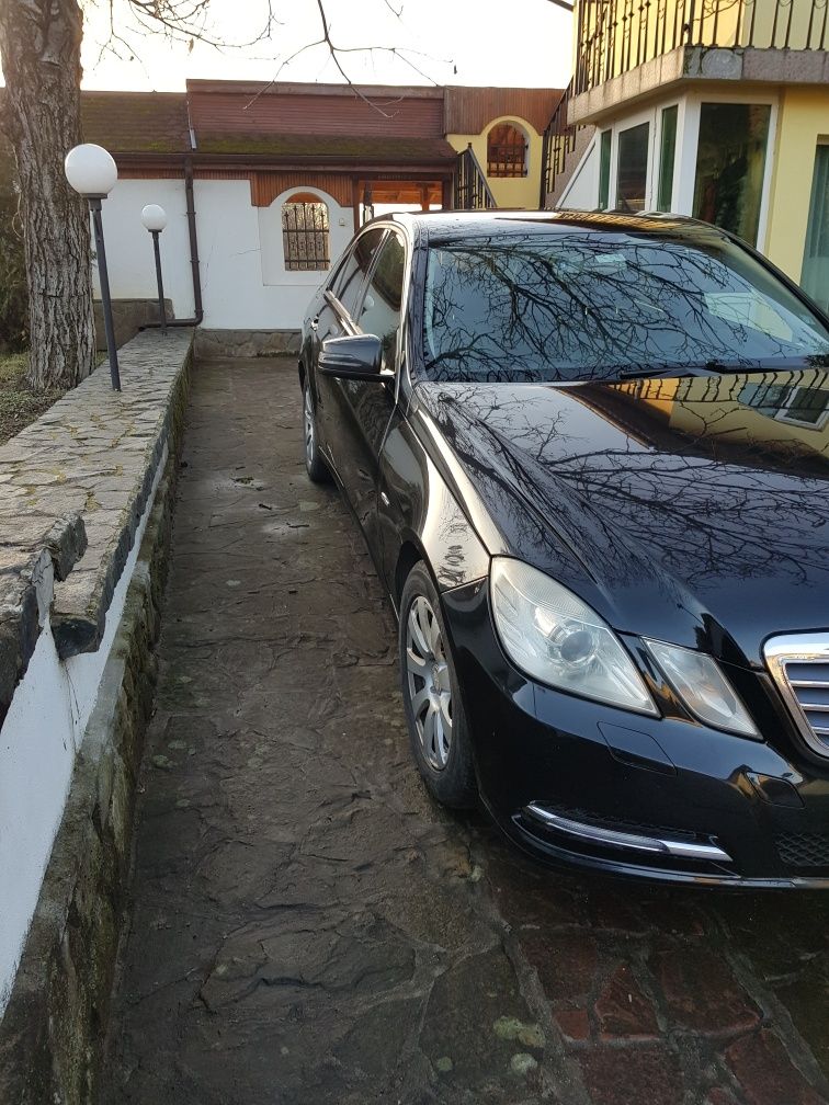 Mercedes E-200 NGT BlueEFFICIENCY