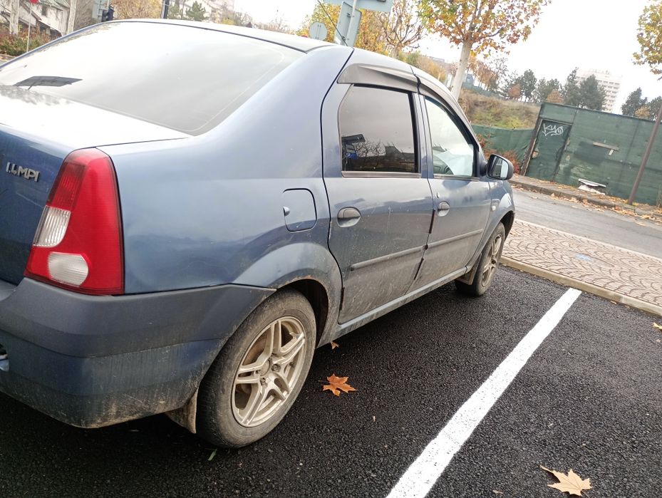 Vând Logan sau schimb