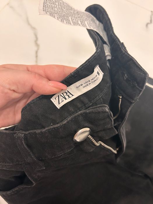 Дънки Zara нови с камъни