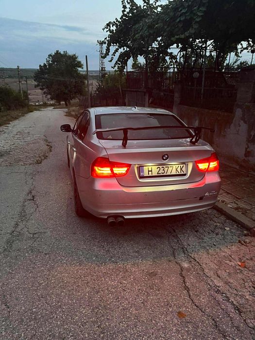 E90 318 143 к.с 2008