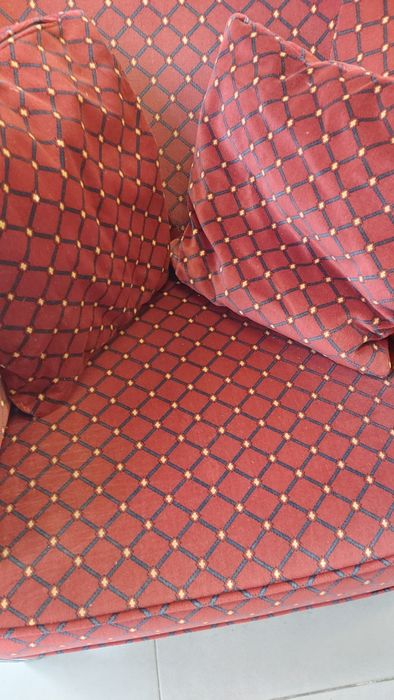 Продавам класическо кресло