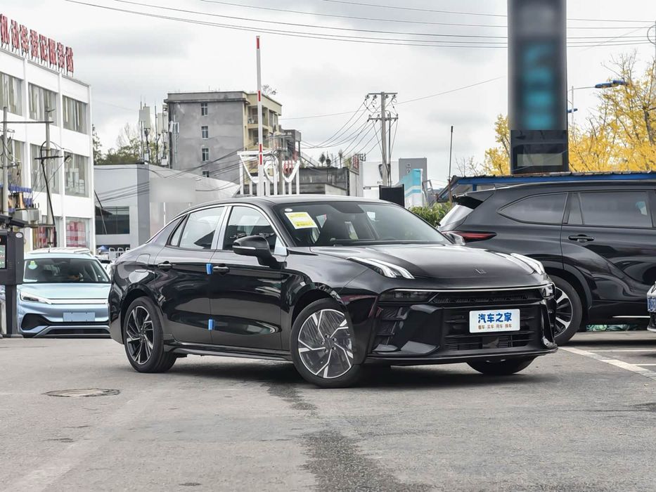 Lynk & Co 03 1.5TD DCT предзаказ по низким ценам
