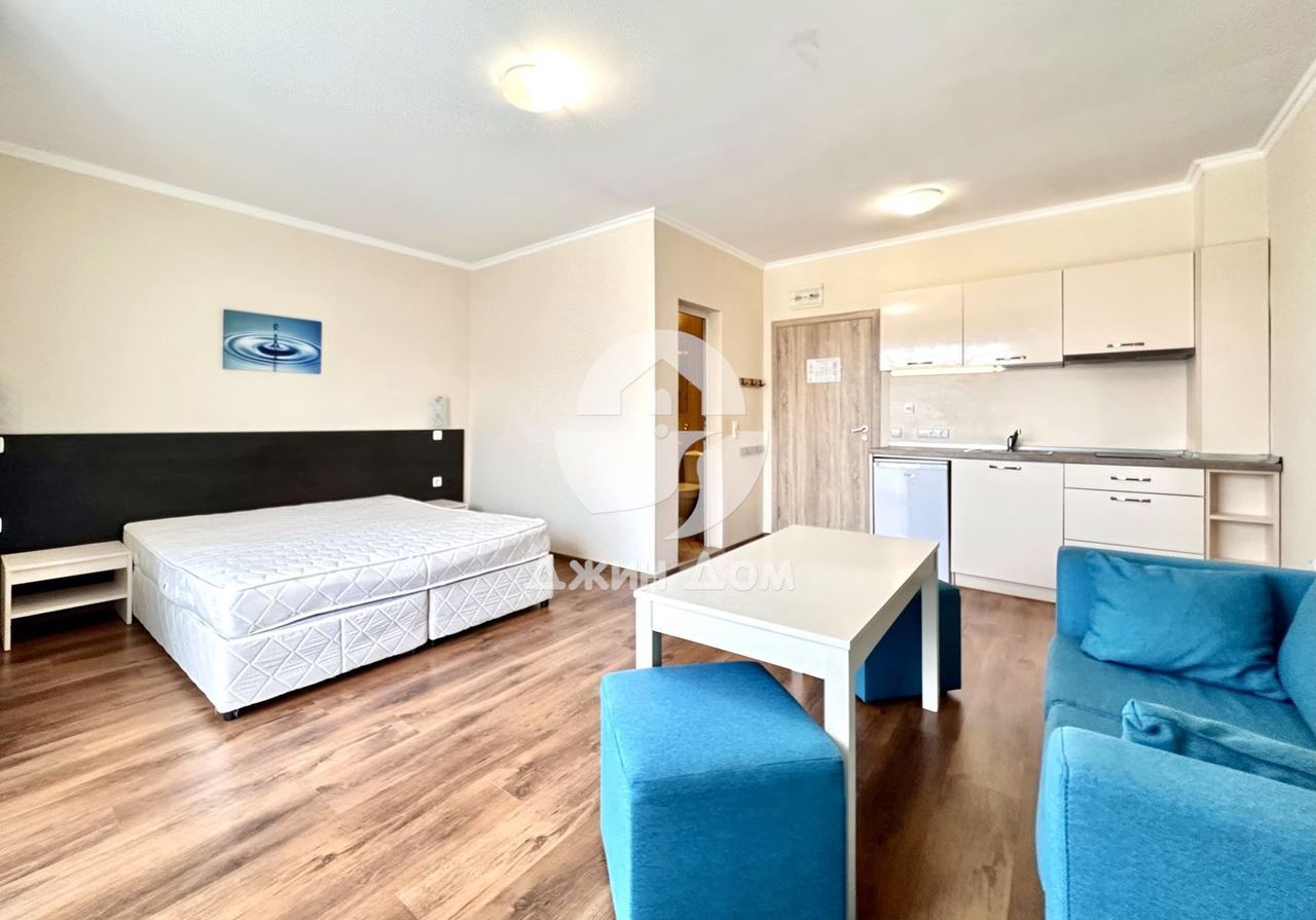 Продава се Едностаен апартамент в Свети Влас - 42 кв.м за 1189 €/кв.м - Снимка #2