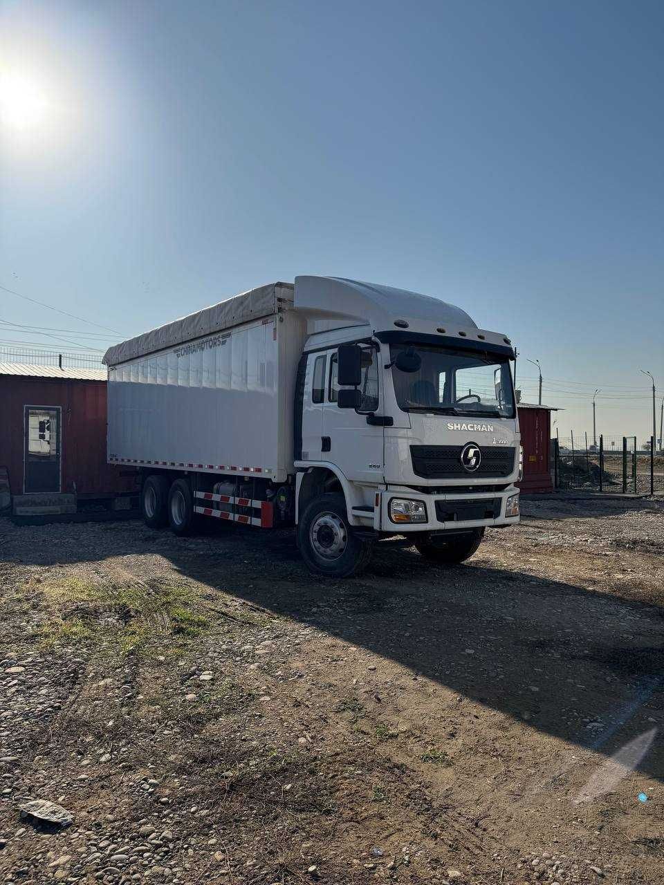 Shacman L3000 Furgon shtorka 7.5 метр